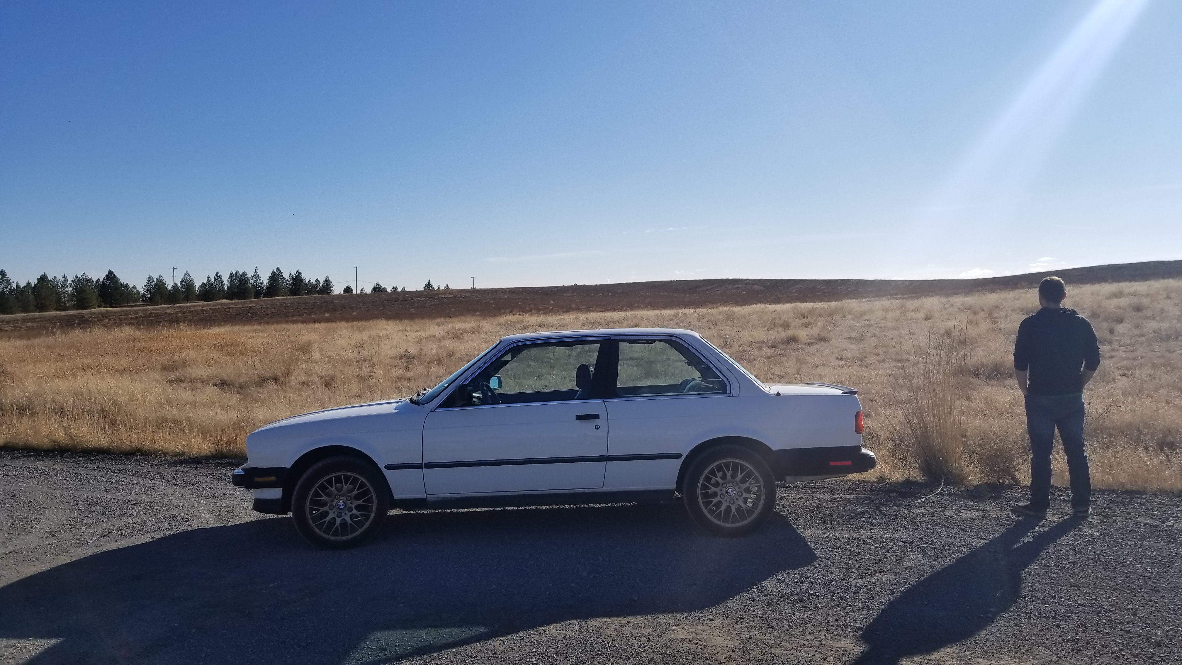 Colby Standing behind the e30